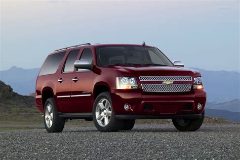 2013 Chevrolet Suburban Chevy Review Ratings Specs Prices And