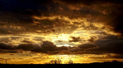 Gold Sky Evening Skies V By Thedrawnden93 On Deviantart