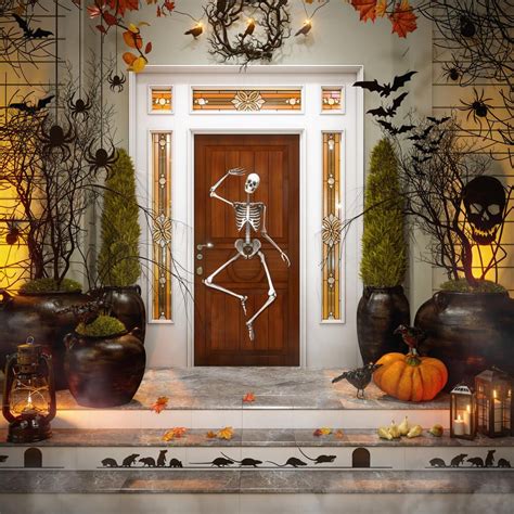 12 Spooky Halloween Door Decorations Halloween Door Decorations