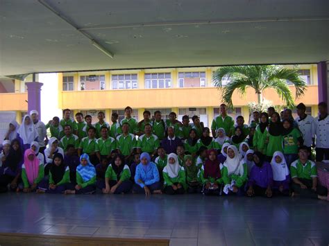 Aksara tv smk tengku mahmud 2. BLOG RASMI PPKIBP SMK ARAU: MENERIMA LAWATAN DARIPADA SMK ...