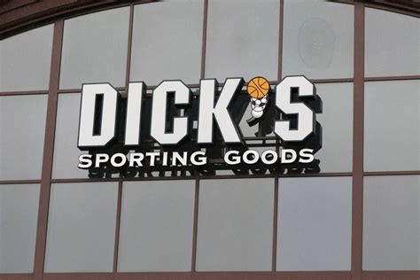 Dick S Sporting Goods Sees Stocks Rise After Gun Stance Al Com