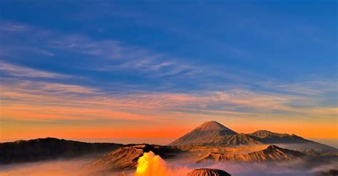 Foto Gunung Bromo Di Pagi Hari Keindahan Alam Yang Menakjubkan Geena