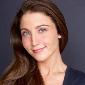 Mary Padian Age Relationship Net Worth Ethnicity Height Wiki
