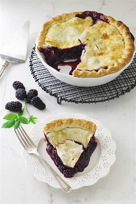 Fresh Blackberry Pie Recipe In 2020 Blackberry Pie Pie Pastry Crust