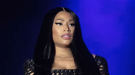 Nicki Minaj Faces Backlash Over 2022 Qatar World Cup Song Live Love And Care