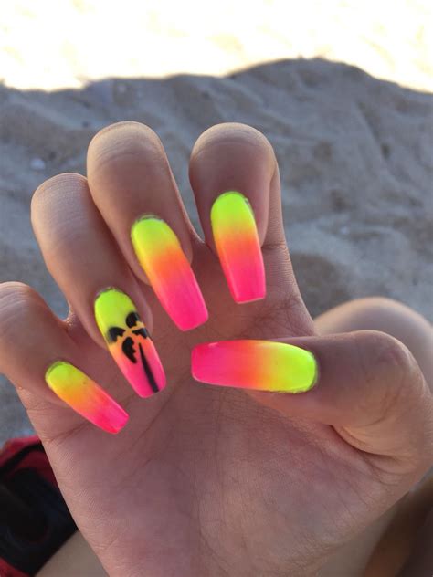 Loved My Vacation Acrylics ️ Yellow To Orange To Pink Ombré All