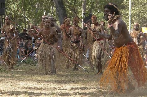 lockhart river performance laura aboriginal dance festival australia ozoutback