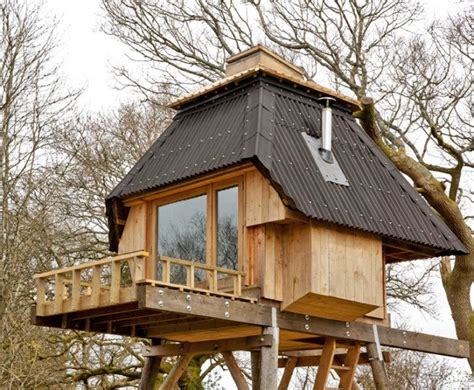 Nozomi Nakabayashis Tiny Hut On Stilts Is Made From Locally Sourced