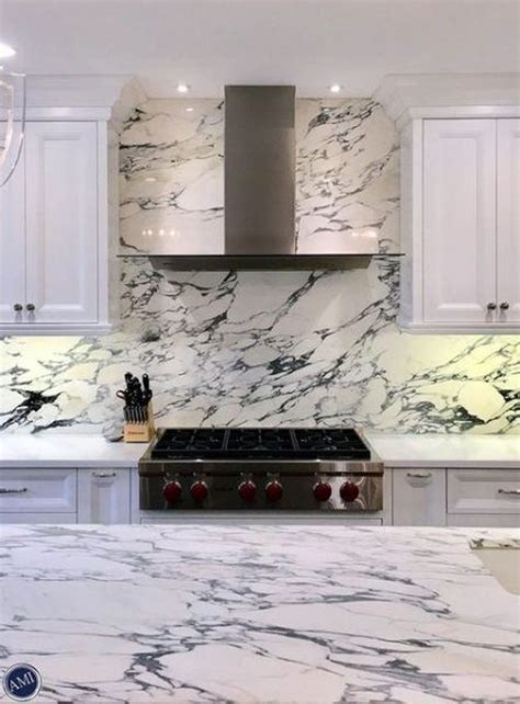 Beautiful Quartz Backsplash Kitchen Design Ideas 03 Hmdcrtn