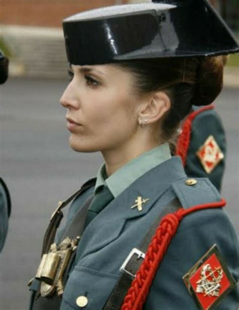 Guardia Civil Mujer Guapa Guarda Civil 2020
