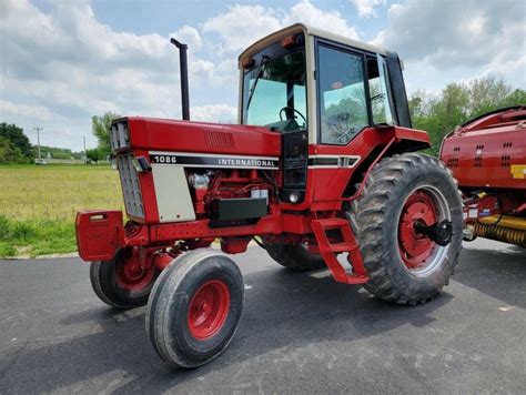 Used International Harvester 1086 For Sale In Trafalgar Indiana 23500