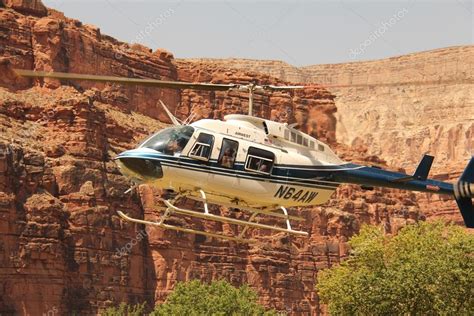 Helicopter Ride In Havasupai Tribe Grand Canyon — Stock Photo
