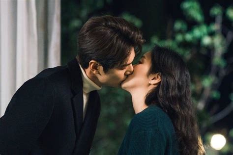 12 Ciuman Kdrama Paling Romantis Sepanjang Tahun 2020