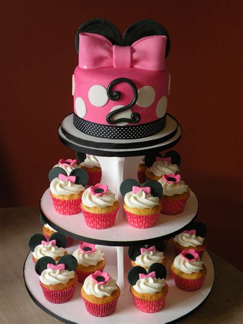 Inspire a love of reading with amazon book box for kids discover delightful children's books with amazon book box. Minnie Mouse Cake & Cupcakes - CakeCentral.com