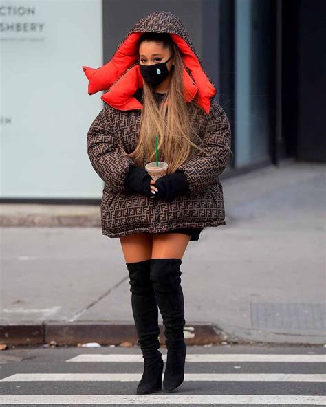 Ariana Grande Street Fashion Nyc 03 01 2019 Celebvegas Ariana Grande Outfits Fashion