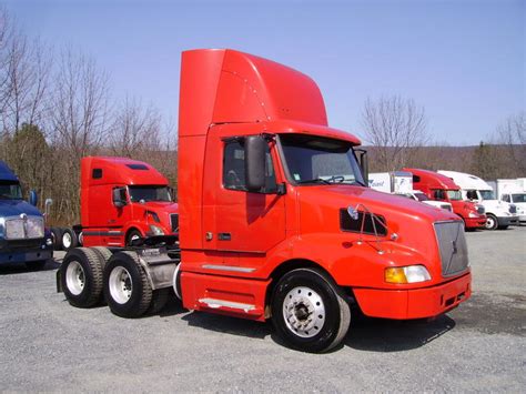 Volvo Vnl64t Specs Photos Videos And More On Topworldauto