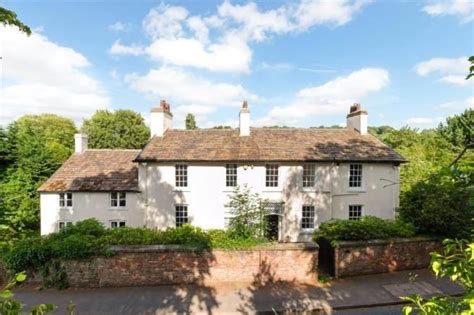 As one of the oldest counties in england, it is a fantastic place to visit for those interested in the history and heritage of the area. Foden Bank Cottage, Cheshire | Maine house, Property for ...