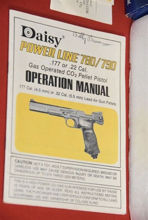 Excellent Condition Vintage Daisy Powerline Pistol Pellet Gun