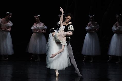 Paris Ballet Operas ‘giselle At Lincoln Center The New York Times