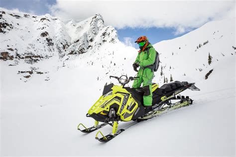 polaris stays the course with its 2018 axys pro rmk platform
