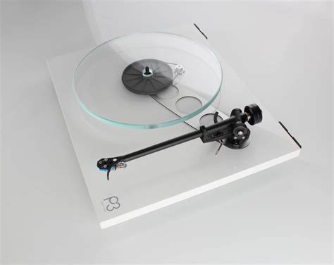 Rega Planar 3 Hi Fi Turntable White Green