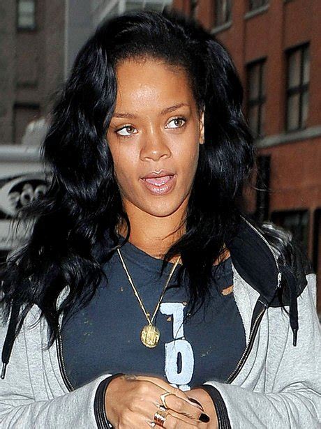 Rihanna Without Make Up Pop Stars With And Without Make Up Capital
