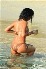 New Rihanna Barbados Bikini Pictures