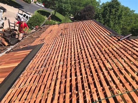 These cedar roof shingles are fireproof and available in varied styles. Cedar Shingles or Cedar Shake? Get All The Facts ...