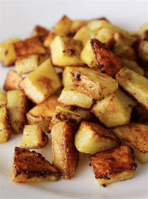 Buttery Garlic Oven Roasted Potatoes