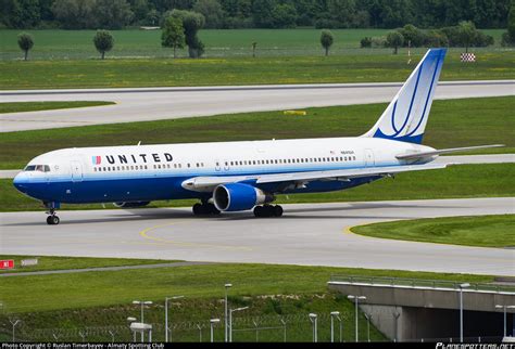 N641ua United Airlines Boeing 767 322er Photo By Ruslan Timerbayev