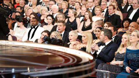see the oscars audience reaction the moment the best picture mistake was announced grazia