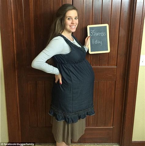 Various belly shots from different positions and angles. Jill Duggar updates 19 Kids And Counting fans on growing ...