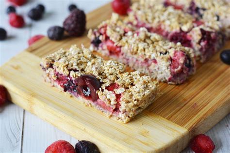 Very Berry Granola Bars With A Shortcut