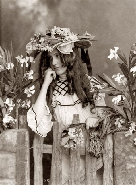 Flower Lady C 1902 Shorpy Old Photos Framed Prints