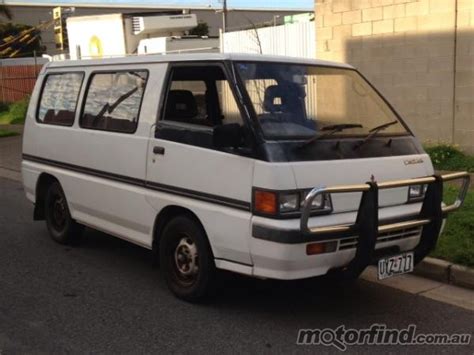 1989 Mitsubishi Minivan Information And Photos Momentcar