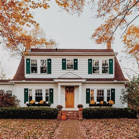 Dreamy Porches That Scream Autumn Dream House Autumn Home My Dream Home