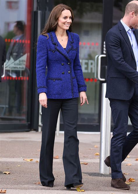 Kate Middleton Totalement Renversante Dans Deux Looks Bleus Sublimes