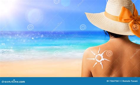 Suntan Lotion Sexy Babe Woman In Bikini Applying Sunscreen Solar