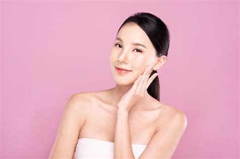 But for mamy.mamy prefer pil. Lewat Konsumsi Pil KB, Wajah Jadi Lebih Cantik dan Mulus ...