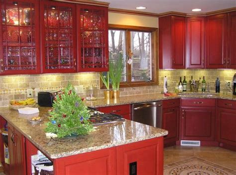 Red Kitchen Cherry Cabinets With Cinnabar Stain Tumbled Stone