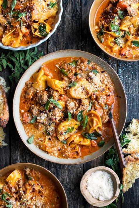 Pikante Tortellini Suppen Mit Wurst