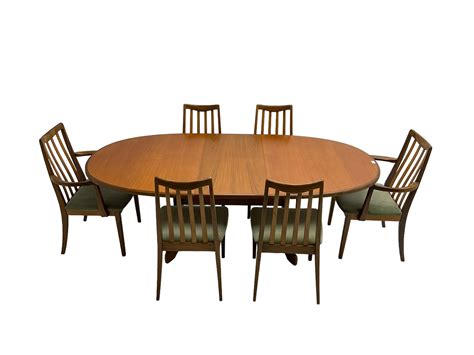 G Plan Fresco Mid 20th Century Oval Teak Extending Dining Table