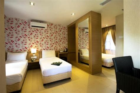 41, jalan melati 3/17 bandar melawati 45000 selangor kuala selangor mys. Discount 90% Off Grand Kapar Hotel Kuala Selangor ...