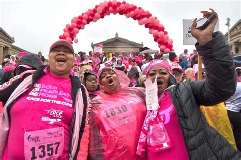 Thousands Run 2018 Susan G Komen Race For The Cure