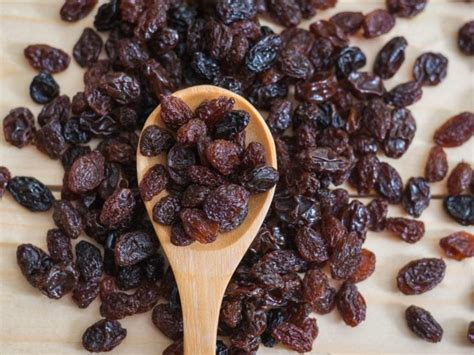 All About Raisins Types Benefits And How To Enjoy Them Lifestyle