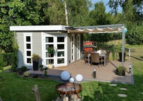 Wer sich bereits entschieden hat ein haus zu kaufen, steht nun vor der qual der wahl welches haus es werden soll. 5-Eck Gartenhaus Modell Lindau-40 5-Eck Gartenhaus Modell ...