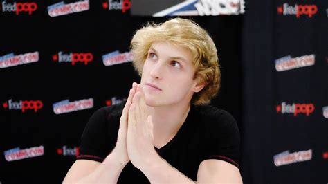 Youtuber Logan Paul Sorry After Dead Body Suicide Video Sparks