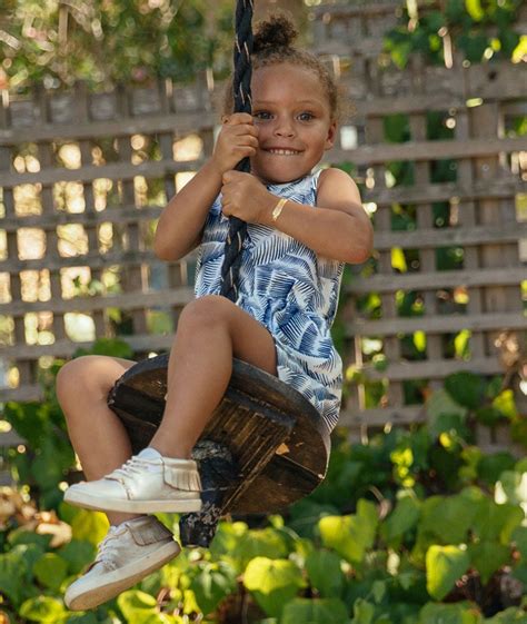 Riley Curry Makes Adorable Modeling Debut For Freshly Picked See Her