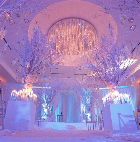 Great For A Winter Themed Ceremony In 2020 Winter Wonderland Wedding