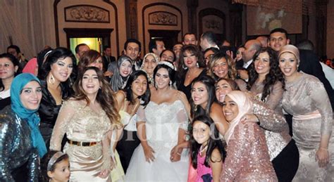 أنا لست مسؤولة عن استغلال مقاطع من مسلسل البرنس منسوبة لي ضد شعب الكويت. جولولي | فيفي عبده وسعد الصغير يشعلان حفل زفاف ابنة مصطفى ...